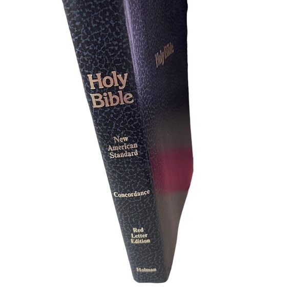 Holy Bible New American Standard red letter edition concordance - Picture 6 of 6